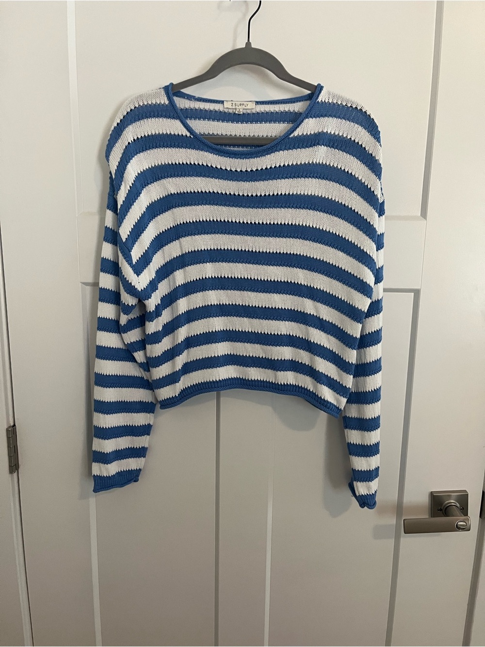 Z supply Striped Blue and White Lightweight Sweater